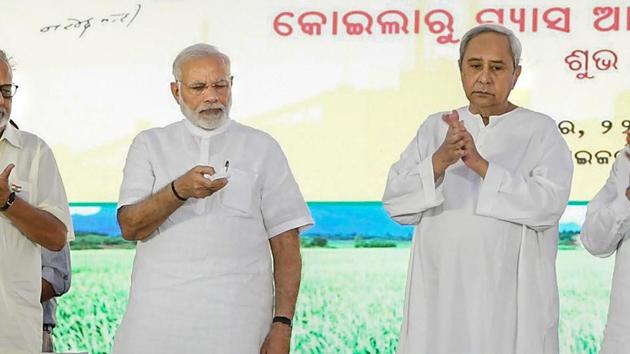 Prime Minister Narendra Modi lays the foundation stone of the Talcher Ferlitiliser Plant, Angul in Odisha, Saturday, September 22, 2018. (PTI) Prime Minister Narendra Modi lays the foundation stone of the Talcher Ferlitiliser Plant, Angul in Odisha, Saturday, September 22, 2018. (PTI)