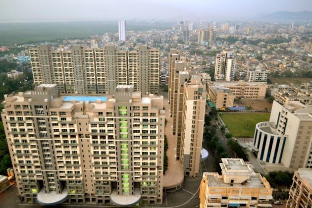 Acute labour shortage and monetary crises are cited as the reasons for the slowdoen in real estate sector(Bachchan Kumar/ Hindustan Times)
