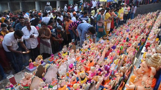 Sanskar Pratishthan’s Ganesh idol donation drive received a good response from the residents of Pimpri-Chinchwad with several people donating their idols to the organisation which further recycles them.  (ht photo) 