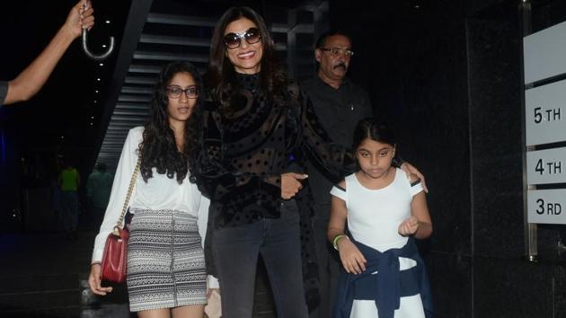 Sushmita Sen along with her daughters Renee Sen and Alisah Sen seen at a restaurant in Mumbai's Bandra. (IANS) Sushmita Sen along with her daughters Renee Sen and Alisah Sen seen at a restaurant in Mumbai's Bandra. (IANS)