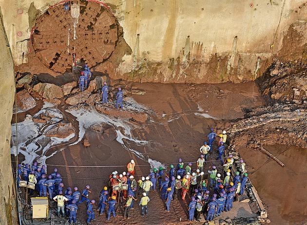 Metro-3 line workers celebrating the first tunnel breakthrough in Mumbai. (Satyabrata Tripathy/HT Photo) Metro-3 line workers celebrating the first tunnel breakthrough in Mumbai. (Satyabrata Tripathy/HT Photo)