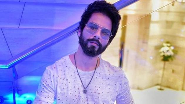 Shahid Kapoor will play the role of Manipuri boxer Dingko Singh in an upcoming biopic.(Instagram/shahidkapoor)