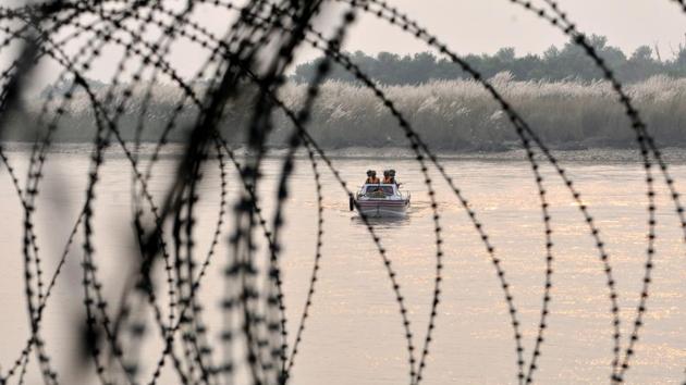 Under the provisions of the Indus Water Treaty 1960, waters of the eastern rivers - Sutlej, Beas and Ravi - had been allocated to India.(Nitin Kanotra/HT File Photo) Under the provisions of the Indus Water Treaty 1960, waters of the eastern rivers - Sutlej, Beas and Ravi - had been allocated to India.(Nitin Kanotra/HT File Photo)