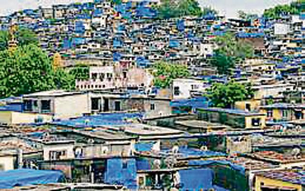 The bench said the problem of illegal encroachments was repetitive and the authorities needed to come up with a permanent solution. (HT File) The bench said the problem of illegal encroachments was repetitive and the authorities needed to come up with a permanent solution. (HT File)