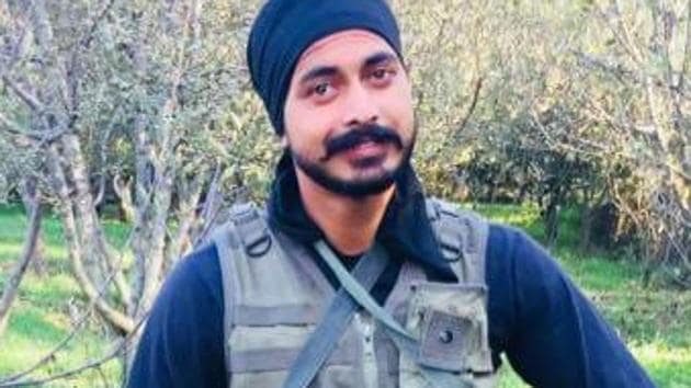 File photo of sepoy Happy Singh (HT) File photo of sepoy Happy Singh (HT)