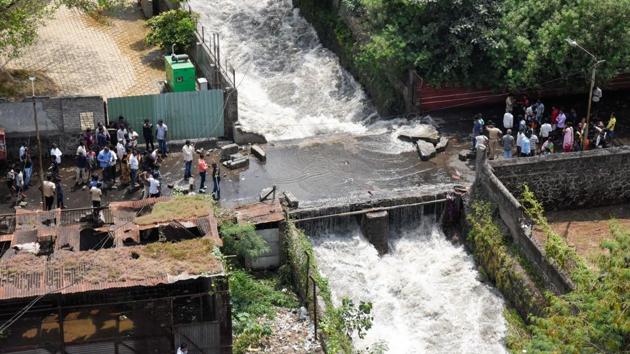 PMC city engineer Prashant Waghmare said, “Water supply will get affected for the next one or two days. Irrigation department and PMC are working together and the situation will get normalised soon. Areas dependent on Cantonment water works will not be able to get water.” PMC is currently accessing potable water from Khadakwasla dam. (SANKET WANKHADE/HT PHOTO) PMC city engineer Prashant Waghmare said, “Water supply will get affected for the next one or two days. Irrigation department and PMC are working together and the situation will get normalised soon. Areas dependent on Cantonment water works will not be able to get water.” PMC is currently accessing potable water from Khadakwasla dam. (SANKET WANKHADE/HT PHOTO)