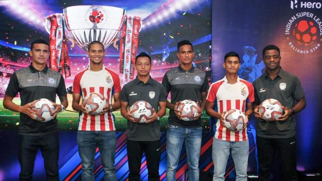 Kolkata: (L to R) Jamshedpur FC star player Tim Cahill, ATK player Gerson Vieira, NortEast United player Redeem Tlang, Jamshedpur player Subrata Paul, ATK player Eugenson Lyngdoh and NortheEast United's Bartholomew Ogbeche pose during a press conference (PTI) Kolkata: (L to R) Jamshedpur FC star player Tim Cahill, ATK player Gerson Vieira, NortEast United player Redeem Tlang, Jamshedpur player Subrata Paul, ATK player Eugenson Lyngdoh and NortheEast United's Bartholomew Ogbeche pose during a press conference (PTI)