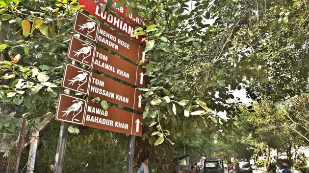 A check on the ground of signboards installed at some of the key tourist destinations in the city during the previous regime of the Shiromani Akali Dal (SAD), revealed that these boards led to nowhere. (HT Photo) A check on the ground of signboards installed at some of the key tourist destinations in the city during the previous regime of the Shiromani Akali Dal (SAD), revealed that these boards led to nowhere. (HT Photo)