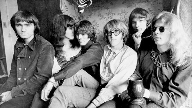 This December 5, 1968 file photo shows the rock band Jefferson Airplane, Marty Balin, from left, Grace Slick, Spencer Dryden, Paul Kantner, Jorma Kaukonen and Jack Casady, as they pose in their Pacific Heights, San Francisco apartment. (AP) This December 5, 1968 file photo shows the rock band Jefferson Airplane, Marty Balin, from left, Grace Slick, Spencer Dryden, Paul Kantner, Jorma Kaukonen and Jack Casady, as they pose in their Pacific Heights, San Francisco apartment. (AP)