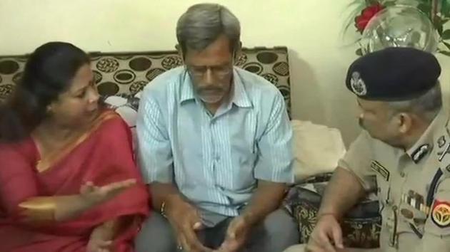 ADG, Lucknow, Rajiv Krishnahas promised to get justice for the family of Apple executive Vivek Tiwari, who was shot dead by policemen when he allegedly refused to stop his car for checking late on Friday night. (ANI Photo) ADG, Lucknow, Rajiv Krishnahas promised to get justice for the family of Apple executive Vivek Tiwari, who was shot dead by policemen when he allegedly refused to stop his car for checking late on Friday night. (ANI Photo)