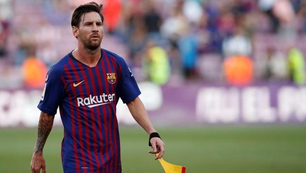 Lionel Messi looks dejected after the match against Athletic Bilbao .(REUTERS)