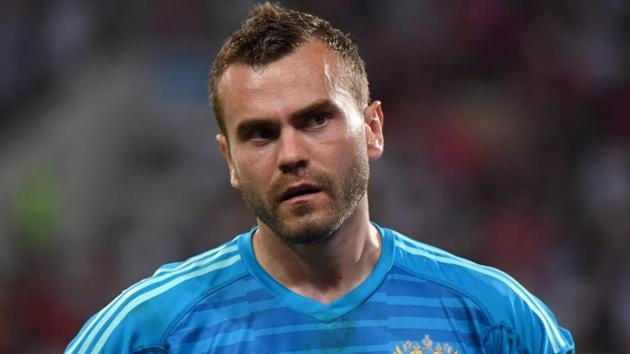 Russia's goalkeeper Igor Akinfeev looks on during the Russia 2018 World Cup quarter-final football match against Spain.(AFP)