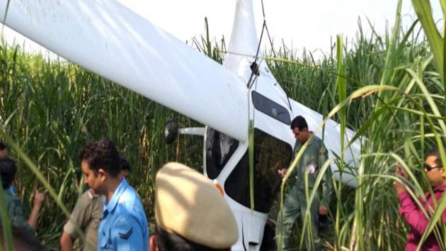 A two-seater Indian Air Force (IAF) plane crashed in a sugarcane field in Uttar Pradesh’s Bagpat district on Friday, police said. “The crash occurred at Ranchad village at around 9 am. Both pilots are safe. A team of IAF has arrived at the spot to investigate the crash and both pilots are being questioned about the incident,” said police public relations officer Anurag Sharma. (ANI)