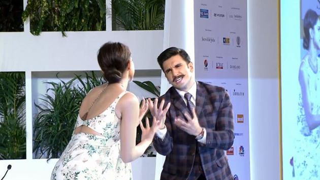 Deepika Padukone and Ranveer Singh dancing to Khalibali at the 16th Hindustan Times Leadership Summit.