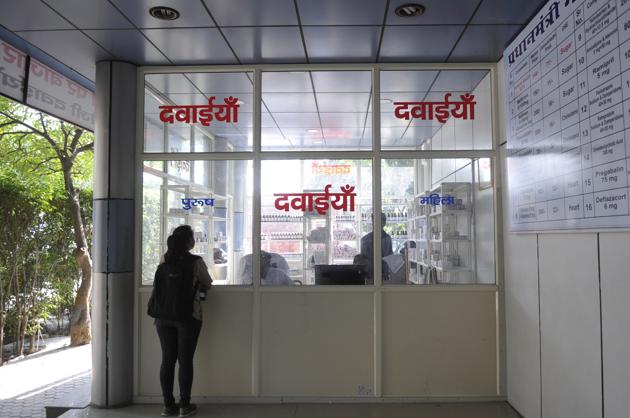 A nine-year-old girl from Noida, who was allegedly denied treatment at a Delhi government hospital for not having Aadhaar, has been admitted to the Safdarjung hospital after Union Health Minister JP Nadda intervened. (Representative Image/File Photo) A nine-year-old girl from Noida, who was allegedly denied treatment at a Delhi government hospital for not having Aadhaar, has been admitted to the Safdarjung hospital after Union Health Minister JP Nadda intervened. (Representative Image/File Photo)