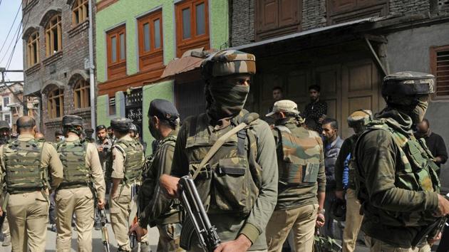 The police on Friday said that unidentified gunmen killed two men in Karfali mohallah of Srinagar’s old city, three days before the first phase of local body elections in Kashmir. The dead have been identified as Nazir Ahmad and Mushtaq Ahmad while Shakeel Ahmad has been injured. (Waseem Andrabi / HT Photo)
