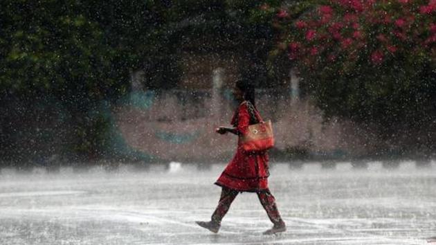 Following sharp spells of rains in Chennai, Kancheepuram, Tiruvallur, Tirunelveli and Tuticorin in Tamil Nadu, educational institutions were closed. (AFP/File Photo) Following sharp spells of rains in Chennai, Kancheepuram, Tiruvallur, Tirunelveli and Tuticorin in Tamil Nadu, educational institutions were closed. (AFP/File Photo)