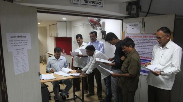 The registration of new voters will continue till October 31. (Praful Gangurde/ Hindustan Times) The registration of new voters will continue till October 31. (Praful Gangurde/ Hindustan Times)