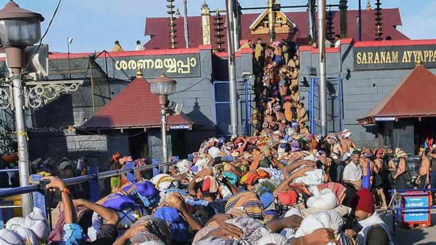 Pathanamthitta district where Sabarimala temple is located is observing a shutdown on Sunday called by the BJP yuva morcha.(PTI File Photo) Pathanamthitta district where Sabarimala temple is located is observing a shutdown on Sunday called by the BJP yuva morcha.(PTI File Photo)