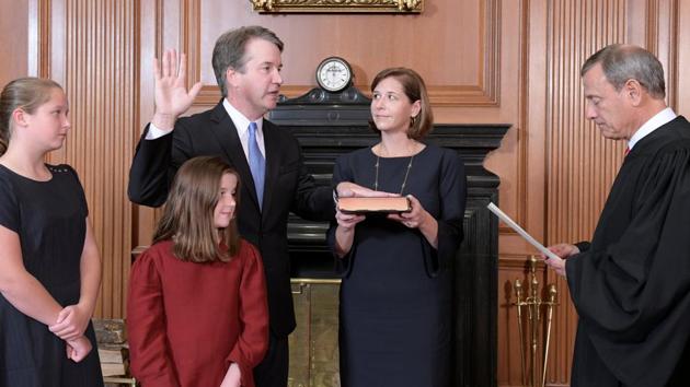 Brett Kavanaugh sworn in as US Supreme Court justice after divisive fight World News Hindustan Times