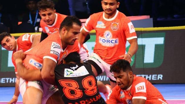 Puneri Paltan will look to go one further in their Pro Kabaddi match against Haryana Steelers.(Facebook)