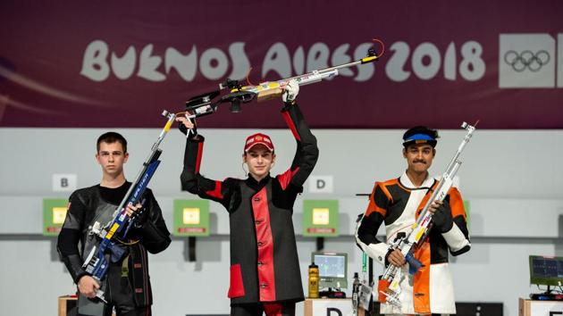 Shahu Tushar Mane (right) won the silver medal in the Shooting Men's 10m Air Rifle competition in the Youth Olympic Games. (REUTERS)