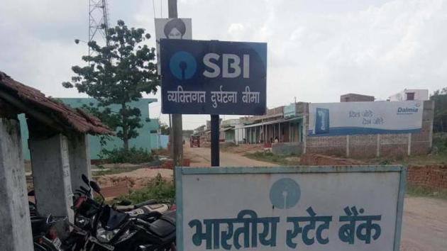 The State Bank of India (SBI) has released the marks of candidates of SBI clerk main examination 2018. (HT file) The State Bank of India (SBI) has released the marks of candidates of SBI clerk main examination 2018. (HT file)