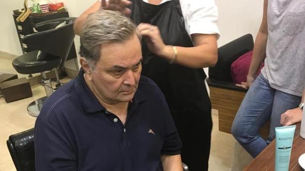Rishi Kapoor, undergoing treatment in the US, reveals the reason behind his grey  hair | Bollywood - Hindustan Times