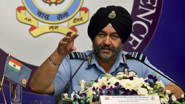 Last week, IAF chief BS Dhanoa questioned the ability of HAL to deliver fighter jets on schedule, detailing the time overrun in several crucial programmes including the Sukhoi-30s, Jaguars, Mirage-2000s and the Light Combat Aircraft (LCA).(AP/File Photo)