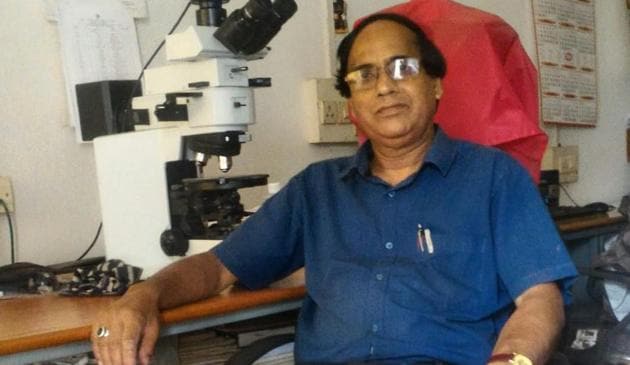 Geologist Dilip Majumdar of Dibrugarh University who recently discovered platinum deposits in Assam’s Karbi Anglong district .(HT PHOTO) Geologist Dilip Majumdar of Dibrugarh University who recently discovered platinum deposits in Assam’s Karbi Anglong district .(HT PHOTO)