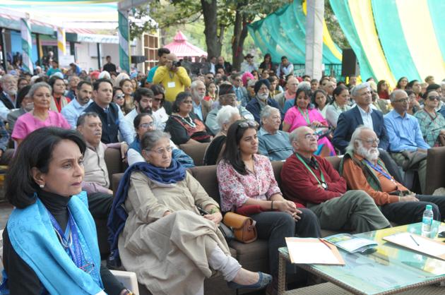 Geetanjli, Rani Balbir Kaur , Gurcharan Dass and Rahul Singh at Khushwant Singh Literature Festival in Kasauli on Saturday. (Ravi Kumar/HT) Geetanjli, Rani Balbir Kaur , Gurcharan Dass and Rahul Singh at Khushwant Singh Literature Festival in Kasauli on Saturday. (Ravi Kumar/HT)