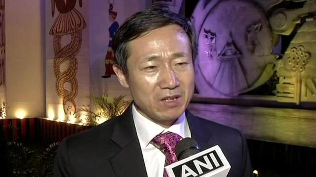China and India together would make a difference to Asia and the whole world, a top Chinese envoy said in Kolkata. (ANI/Twitter) China and India together would make a difference to Asia and the whole world, a top Chinese envoy said in Kolkata. (ANI/Twitter)