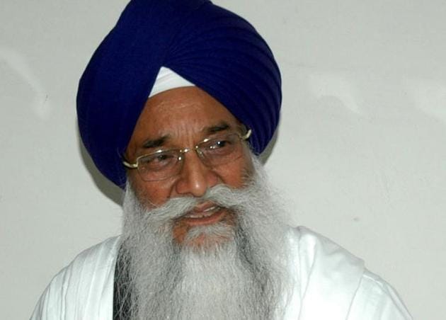 Akal Takht jathedar Giani Gurbachan Singh. (HT File) Akal Takht jathedar Giani Gurbachan Singh. (HT File)