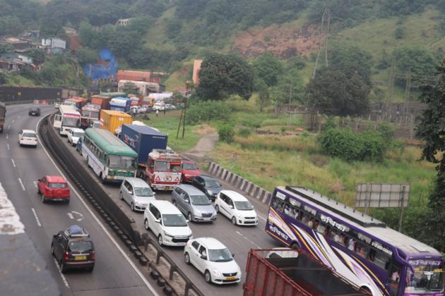 An awareness campaign was carried out by the highway police before action was initiated, said Tawde (HT FILE PHOTO) An awareness campaign was carried out by the highway police before action was initiated, said Tawde (HT FILE PHOTO)