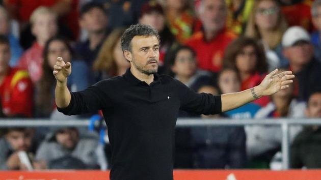 Spain coach Luis Enrique gestures during the match against England. (Action Images via Reuters) Spain coach Luis Enrique gestures during the match against England. (Action Images via Reuters)