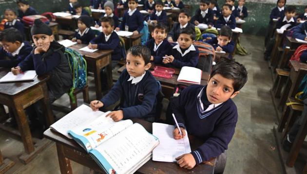 Records showed that as many as 74 private schools in Delhi did not admit even a single student under the EWS category in the last two academic sessions.(HT File / Representative Photo)