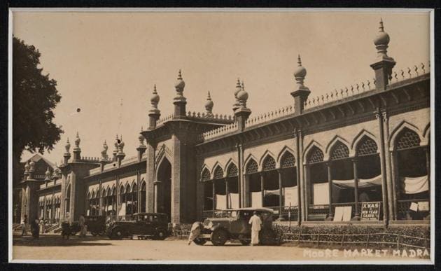 A 1930s photograph of Moore Market Complex, which is in Park Town, Chennai.(Ashvitas) A 1930s photograph of Moore Market Complex, which is in Park Town, Chennai.(Ashvitas)