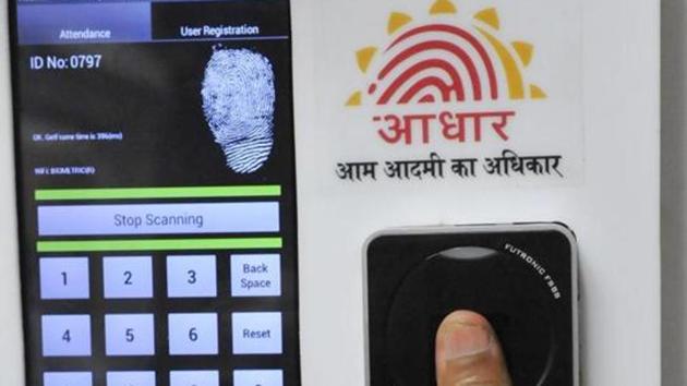 The Supreme Court has prohibited the issue of new SIM cards through Aadhaar eKYC authentication process due to the lack of a law and that there is no direction to deactivate the old mobile phones. (Vipin Kumar/HT File Photo) The Supreme Court has prohibited the issue of new SIM cards through Aadhaar eKYC authentication process due to the lack of a law and that there is no direction to deactivate the old mobile phones. (Vipin Kumar/HT File Photo)
