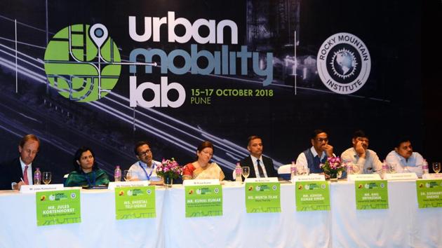 (From left) Jules Kortenhost, CEO of Rocky Mountain Institute,Sheetal Teli Ugale, additional municipal commissioner, Kunal Kumar, joint secretary, smart city Delhi, Mukta Tilak, mayor, Pune city, Ashish Kumar Singh, Anil Shrivastava, Siddharth Dhende and Rajendra Jagtap at the at Urban mobility lab meet on Monday. Pune has been selected as India’s first ‘lighthouse city’ under the Niti Aayog and Rocky Mountain institute’s (RMI) grand challenge to take urban mobility to a new dimension. India’s first lighthouse city will host an urban mobility laboratory, which will work to create early examples of new, innovative mobility solutions in cities, to enable the country’s transition to a better platform of national mobility. (SHANKAR NARAYAN/HT PHOTO) (From left) Jules Kortenhost, CEO of Rocky Mountain Institute,Sheetal Teli Ugale, additional municipal commissioner, Kunal Kumar, joint secretary, smart city Delhi, Mukta Tilak, mayor, Pune city, Ashish Kumar Singh, Anil Shrivastava, Siddharth Dhende and Rajendra Jagtap at the at Urban mobility lab meet on Monday. Pune has been selected as India’s first ‘lighthouse city’ under the Niti Aayog and Rocky Mountain institute’s (RMI) grand challenge to take urban mobility to a new dimension. India’s first lighthouse city will host an urban mobility laboratory, which will work to create early examples of new, innovative mobility solutions in cities, to enable the country’s transition to a better platform of national mobility. (SHANKAR NARAYAN/HT PHOTO)