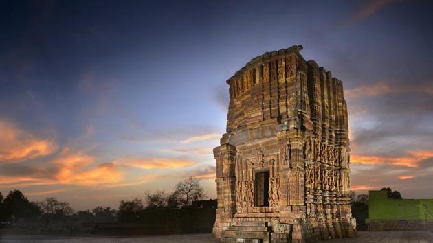 JANJGIR, CHHATTISGARH: According to local legend, the builders of the Shivrinarayan temple and the Janjgir temple (above) believed that Vishnu would be the presiding deity of the temple that was completed first. Since the Shivrinarayan temple won that contest, the Janjgir one was left incomplete. (Amit Pasricha)