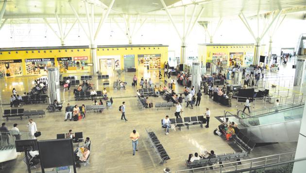 Officials of the Lucknow airport and other aiports around the state have been told to watch out for possible Zika infected patients. Around 80 per cent of patients show mild symptoms of body ache, conjunctivitis, fever, rashes and joint pains.(HT File Photo)