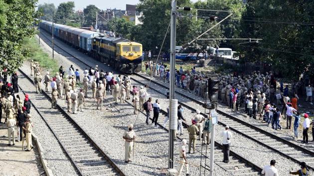 The eyewitnesses of Friday’s train tragedy in Amritsar have accused the loco pilot of lying to police and railway authorities that he did not stop the train because the Dussehra revellers at the spot of the accident had started pelting stones. At least 61 people were killed and 74 injured in the accident. (Sameer Sehgal / HT Photo) The eyewitnesses of Friday’s train tragedy in Amritsar have accused the loco pilot of lying to police and railway authorities that he did not stop the train because the Dussehra revellers at the spot of the accident had started pelting stones. At least 61 people were killed and 74 injured in the accident. (Sameer Sehgal / HT Photo)