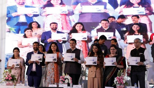 (From left) Madhuri Misal, Vinod tavde, Pankaja Munde, CM Devendra Fadnavis, Pooja Misal, Mukta Tilak and Nitin Karmalkar in Brick Architect college for the graduation ceremony at Undri in Pune. (Rahul Raut/HT PHOTO) (From left) Madhuri Misal, Vinod tavde, Pankaja Munde, CM Devendra Fadnavis, Pooja Misal, Mukta Tilak and Nitin Karmalkar in Brick Architect college for the graduation ceremony at Undri in Pune. (Rahul Raut/HT PHOTO)