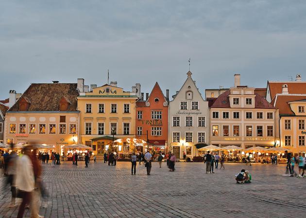 Tallinn’s Town Hall Square or Raekoja plats is a popular hangout spot(Saubhadra Chatterji)