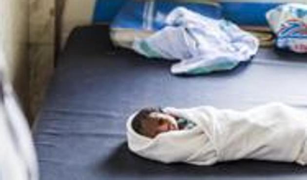 The Post Natal Ward of the Nandivaram Primary Health Care Centre in Chennai. Half the world’s population still has no access to essential health services, even though 80-90% of their health needs across a lifetime can be provided by primary health care services(© UNICEF/UN0217430/Vishwanathan)