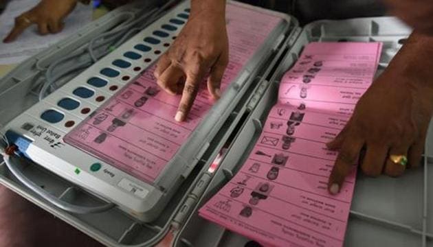 Single-phase Assembly polls in Mizoram will be held on November 28. Counting of votes will be done on December 11.(Arijit Sen/HT file Phot)