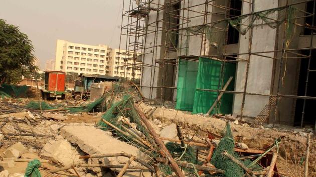 Two workers die as scaffolding collapses in under-construction ATS ...