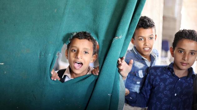 Despite the ramshackle setting and lack of facilities, the school is oversubscribed in a country where education has been decimated and accessible, free school options are limited. Classes include maths, science and English, with Al-Shorbagy saying he follows the pre-war Yemeni curriculum. (Anees Mahyoub / REUTERS) Despite the ramshackle setting and lack of facilities, the school is oversubscribed in a country where education has been decimated and accessible, free school options are limited. Classes include maths, science and English, with Al-Shorbagy saying he follows the pre-war Yemeni curriculum. (Anees Mahyoub / REUTERS)