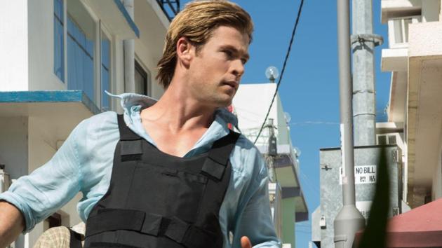 Avengers star Chris Hemsworth spotted in India, shooting Netflix film ...