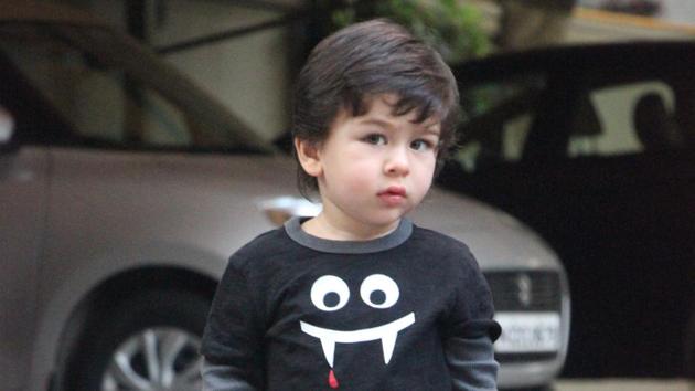 Taimur Ali Khan poses for camera men at Arpita Khan’s Halloween party. (Viral Bhayani) Taimur Ali Khan poses for camera men at Arpita Khan’s Halloween party. (Viral Bhayani)